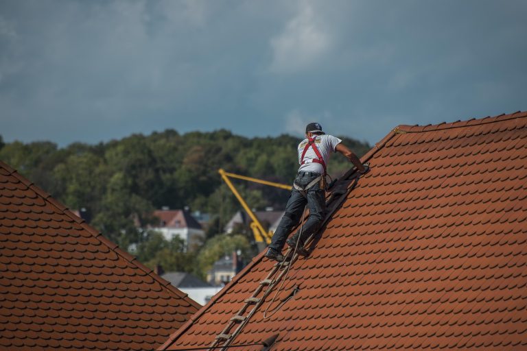 Storm Damage Roof Repair in Texas – What Homeowners Should Know